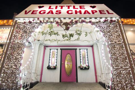 little chapels in las vegas.